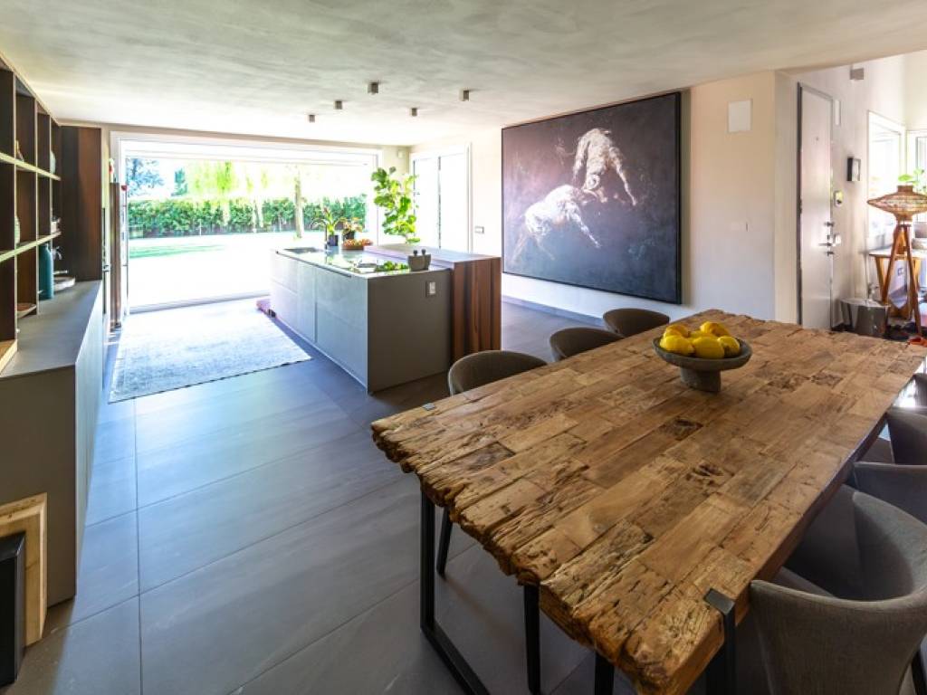 casa indipendente in vendita a Parma in zona Pilastrello