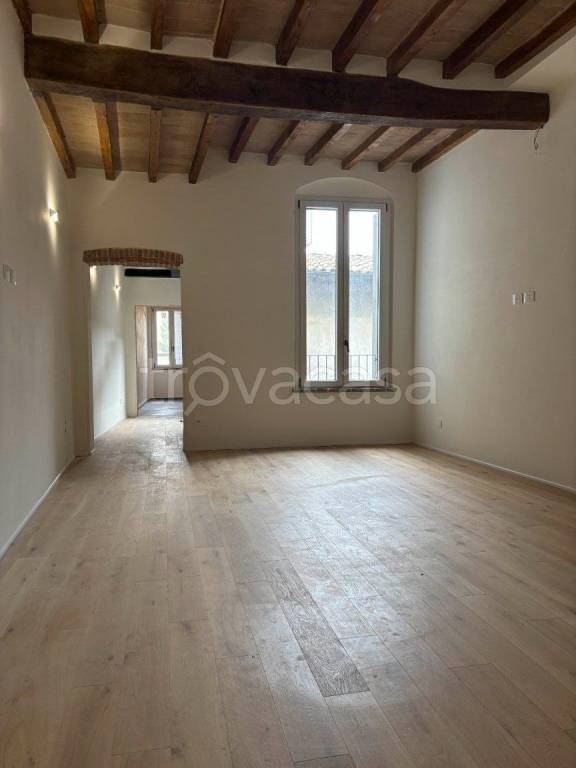 appartamento in vendita a Parma in zona Oltretorrente