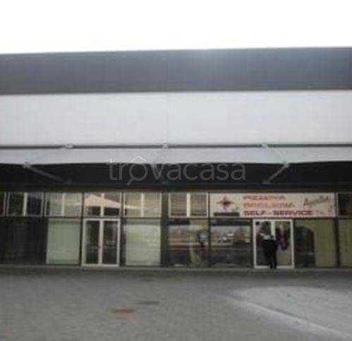 negozio in vendita a Parma in zona San Lazzaro