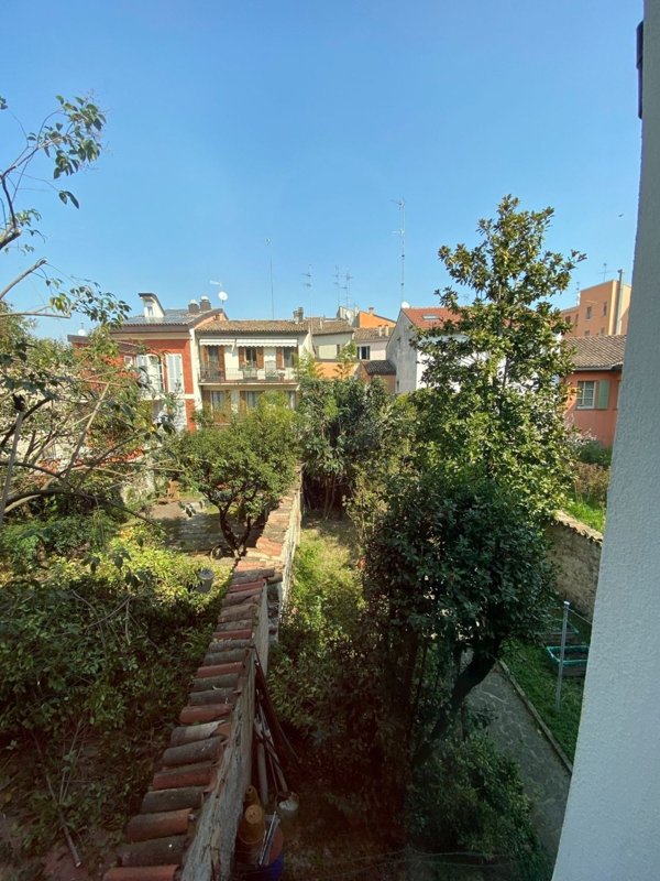 appartamento in vendita a Parma in zona Centro Storico