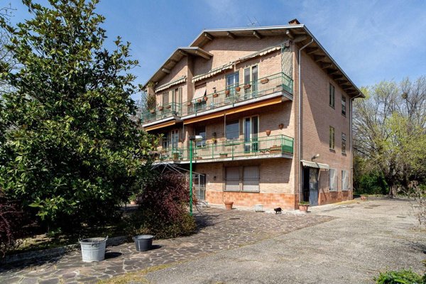 casa indipendente in vendita a Parma in zona Vicopò