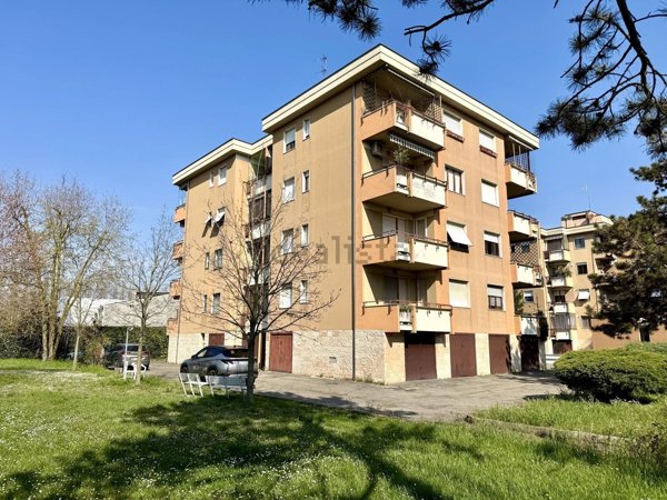 appartamento in vendita a Parma in zona San Lazzaro