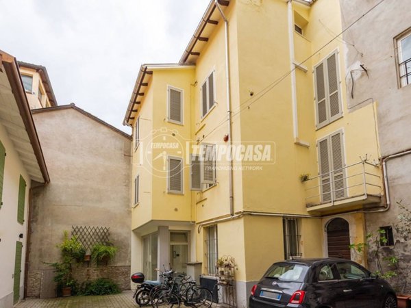 appartamento in vendita a Parma in zona Centro Storico