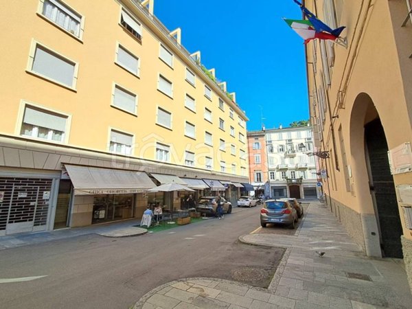 appartamento in vendita a Parma in zona Centro Storico