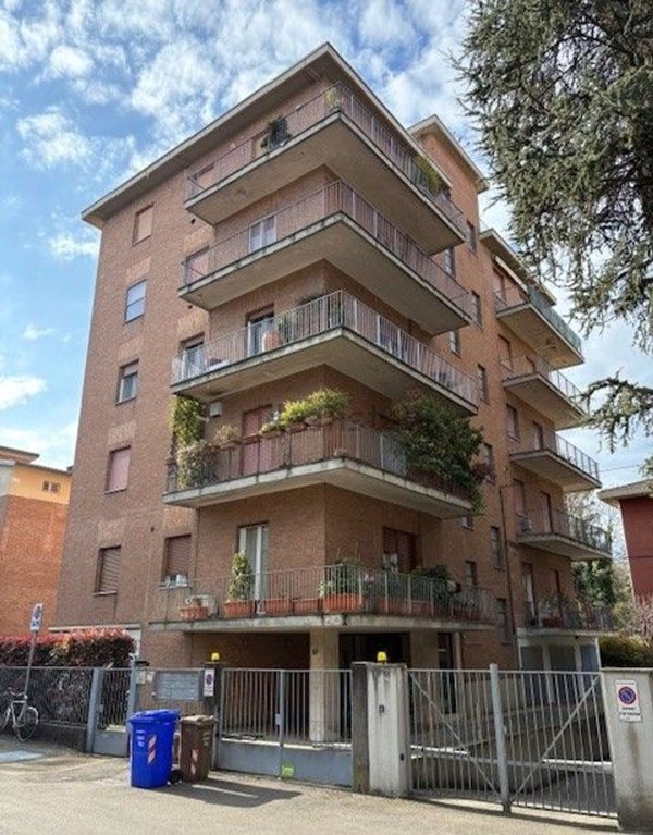 appartamento in vendita a Parma in zona Lubiana