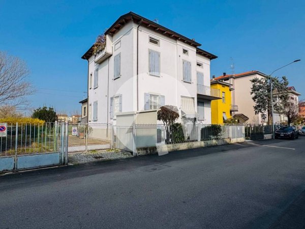 attico in vendita a Parma in zona Centro Storico