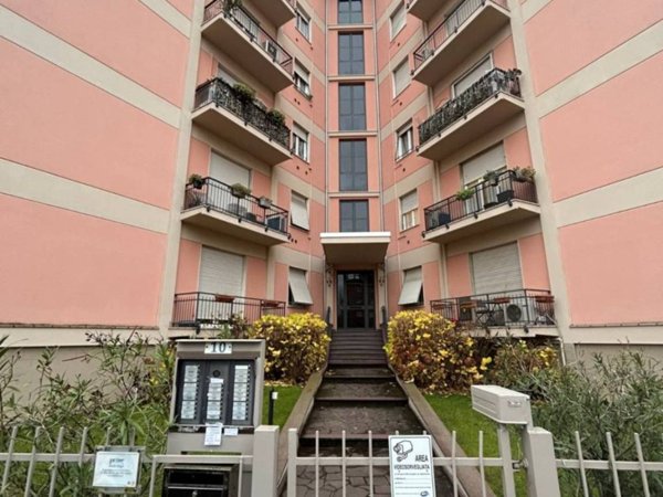 appartamento in vendita a Parma in zona San Lazzaro