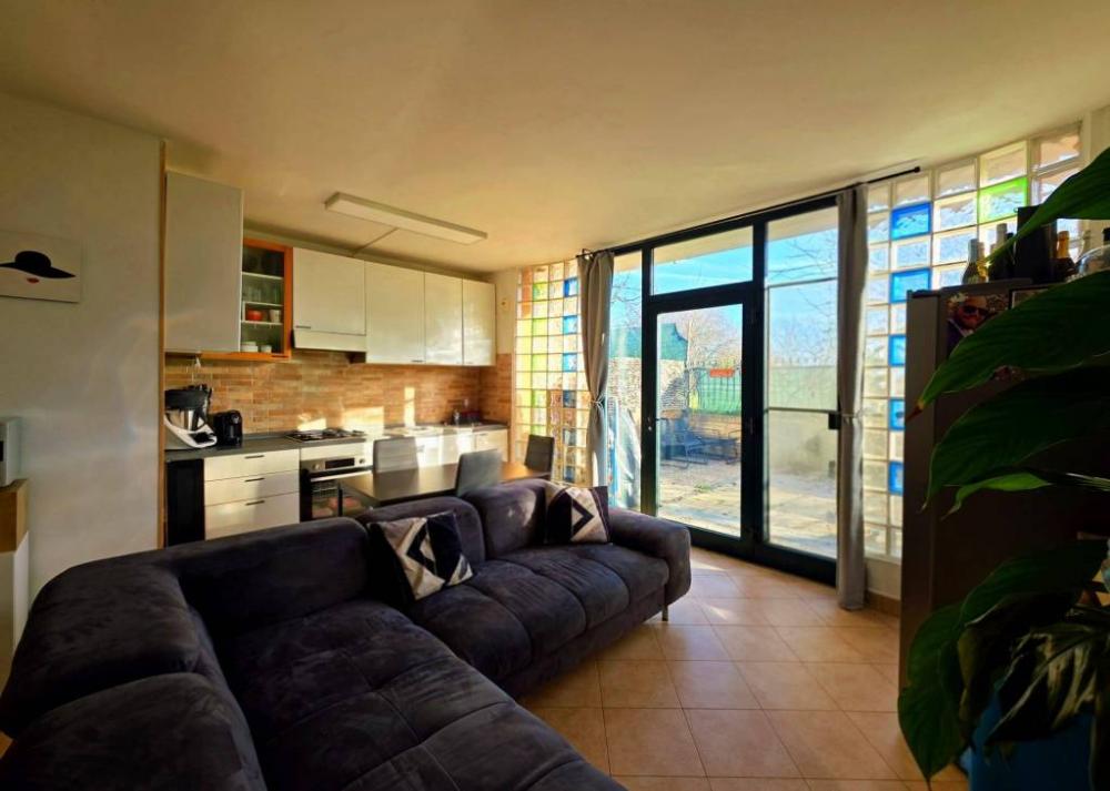 appartamento in vendita a Parma in zona Botteghino