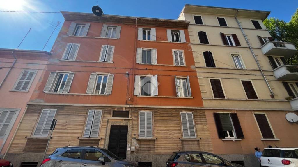 appartamento in vendita a Parma in zona Oltretorrente
