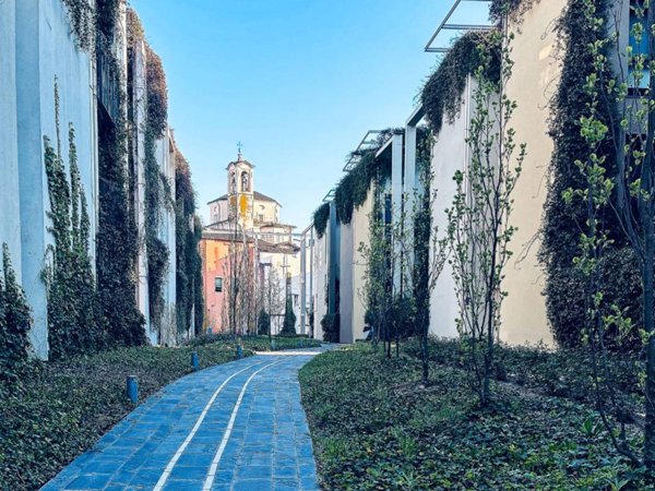 appartamento in vendita a Parma in zona Oltretorrente