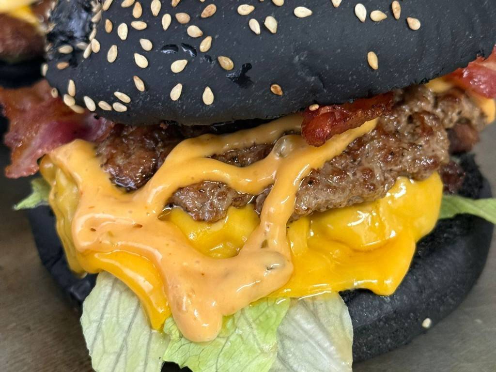 negozio in vendita a Parma in zona Centro Storico