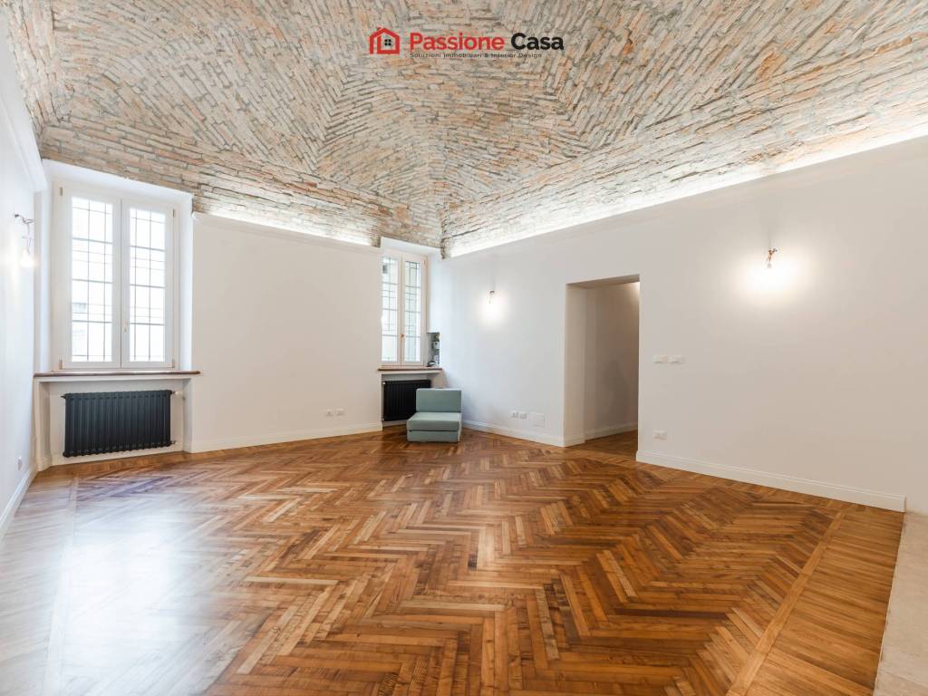 appartamento in vendita a Parma in zona Centro Storico