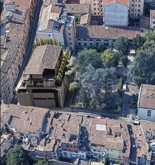 appartamento in vendita a Parma in zona Centro Storico