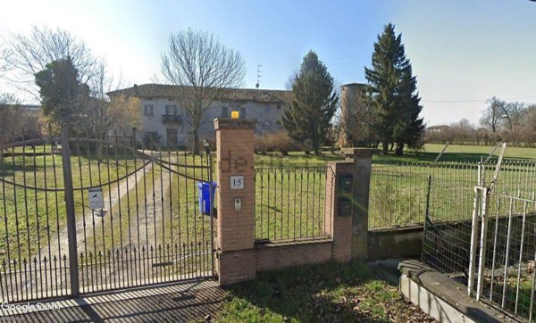 appartamento in vendita a Parma in zona Crocetta