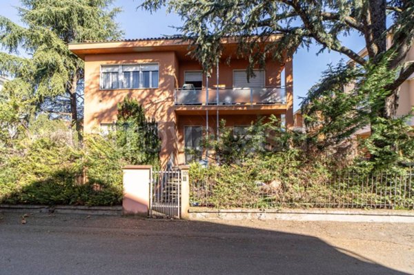 casa indipendente in vendita a Parma in zona San Lazzaro