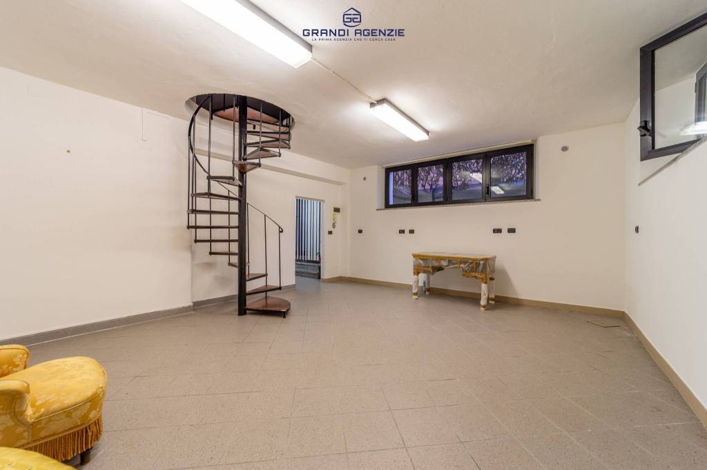 negozio in vendita a Parma in zona San Leonardo