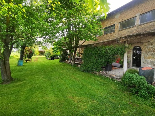 casa indipendente in vendita a Parma in zona San Martino / Paradigna