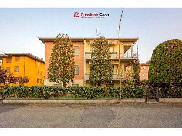 casa indipendente in vendita a Parma in zona San Lazzaro