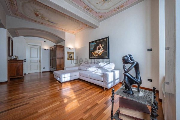 appartamento in vendita a Parma in zona Centro Storico