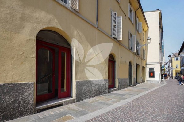 negozio in vendita a Parma in zona Centro Storico