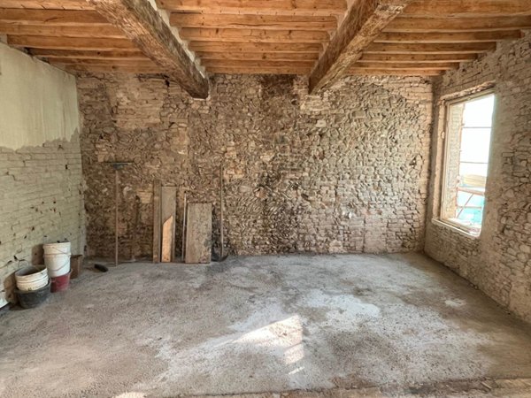 appartamento in vendita a Parma in zona Centro Storico