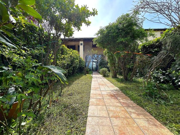 casa indipendente in vendita a Parma in zona San Martino / Paradigna