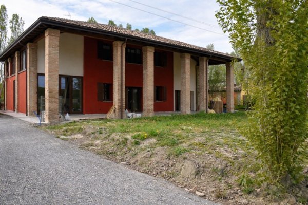casa indipendente in vendita a Parma in zona Baganzola