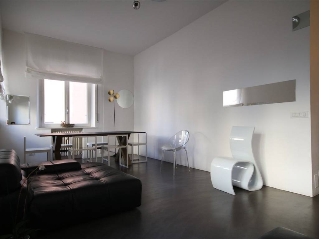 appartamento in vendita a Parma in zona Cittadella