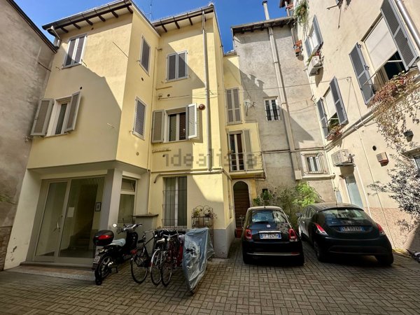 appartamento in vendita a Parma in zona Centro Storico