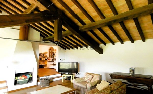 casa indipendente in vendita a Parma