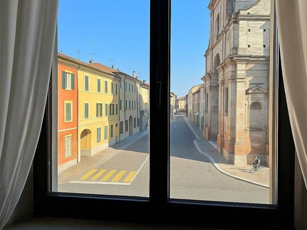 appartamento in vendita a Parma in zona Centro Storico