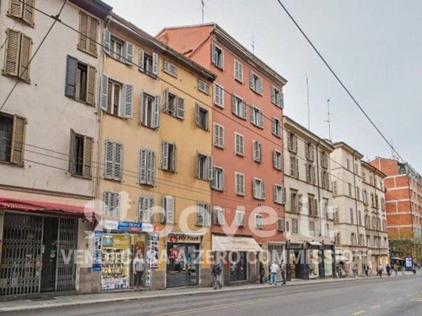appartamento in vendita a Parma in zona Centro Storico