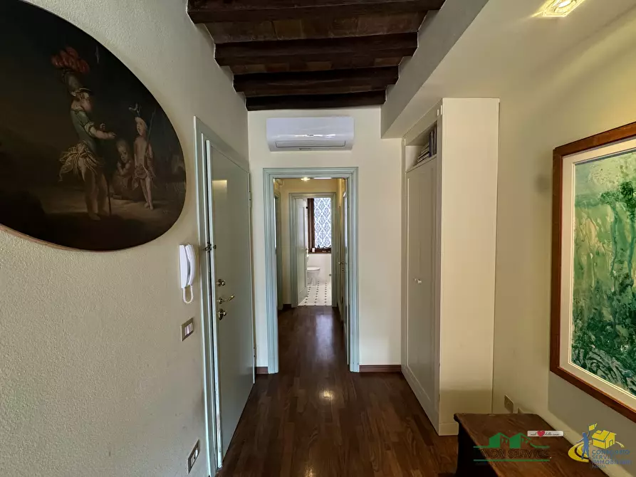 appartamento in vendita a Parma in zona Oltretorrente