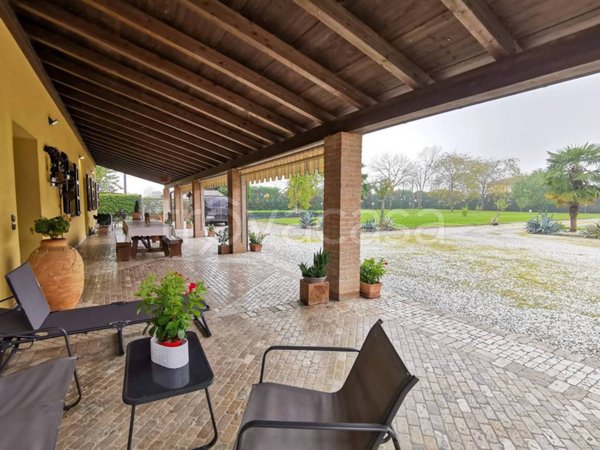 casa indipendente in vendita a Parma in zona Baganzola