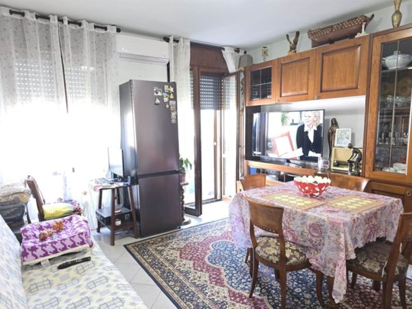 appartamento in vendita a Parma in zona Vicomero