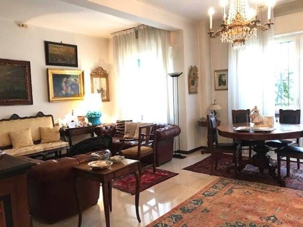 appartamento in vendita a Parma in zona Centro Storico