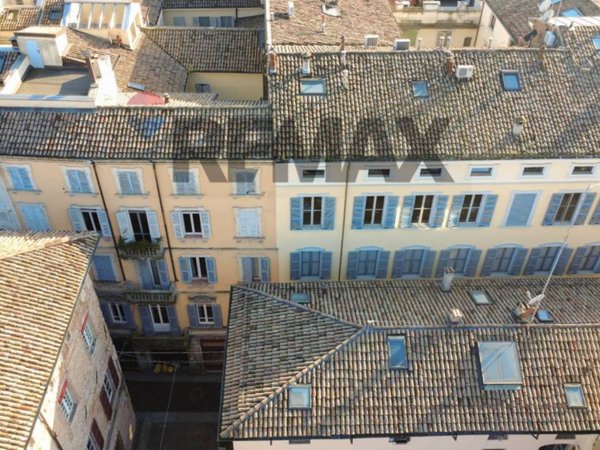 appartamento in vendita a Parma in zona Centro Storico