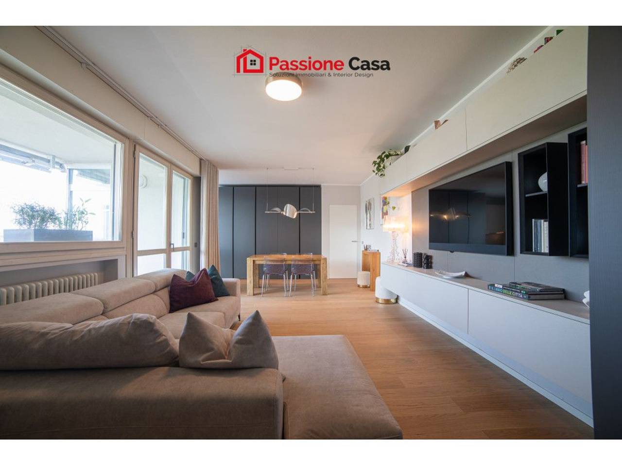 appartamento in vendita a Parma in zona Cittadella