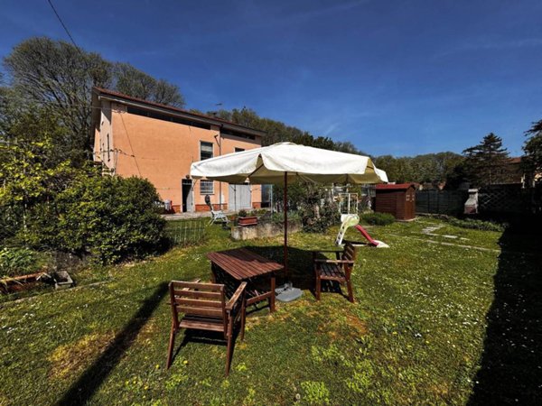 casa indipendente in vendita a Parma in zona Montanara