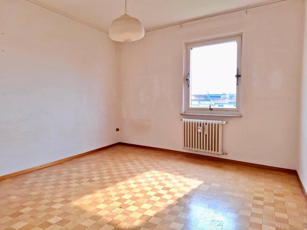 appartamento in vendita a Parma in zona Centro Storico