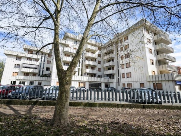 appartamento in vendita a Parma in zona Gaione