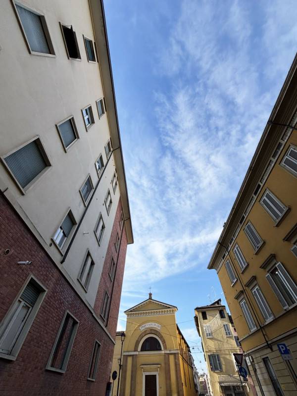 appartamento in vendita a Parma in zona Oltretorrente