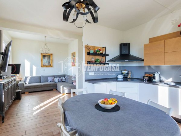 appartamento in vendita a Parma in zona San Lazzaro