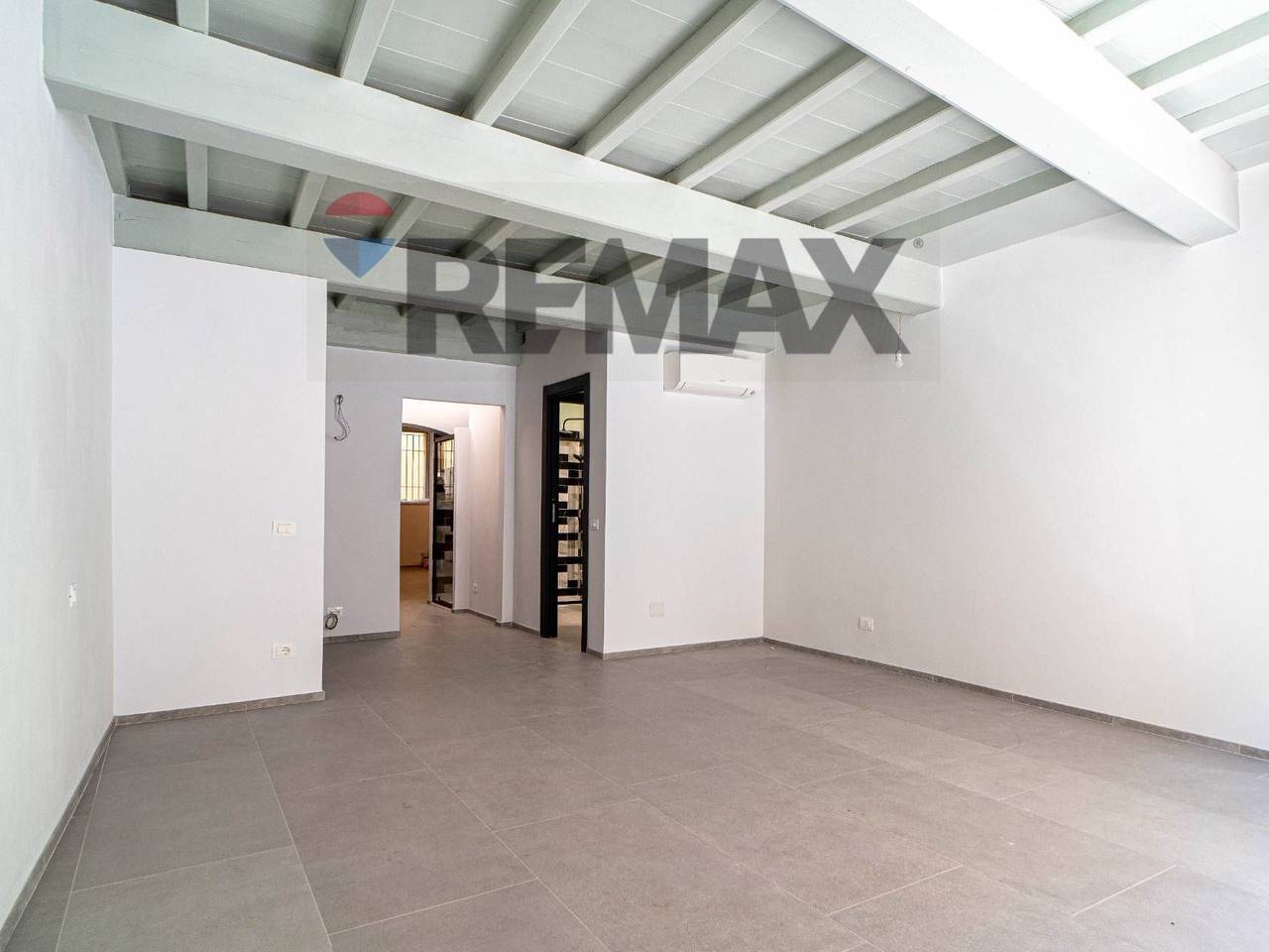 appartamento in vendita a Parma in zona Centro Storico