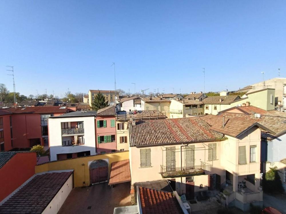 appartamento in vendita a Parma in zona Oltretorrente