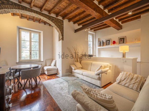 appartamento in vendita a Parma in zona Centro Storico