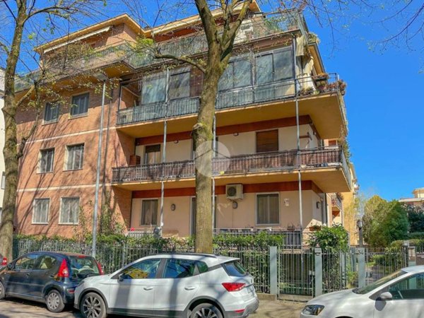 appartamento in vendita a Parma in zona Cittadella