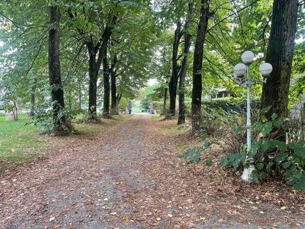 casa indipendente in vendita a Parma in zona Pilastrello