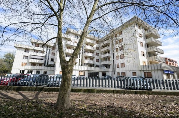 appartamento in vendita a Parma in zona Montanara