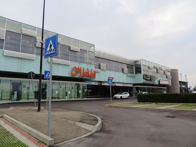 negozio in vendita a Parma in zona San Prospero